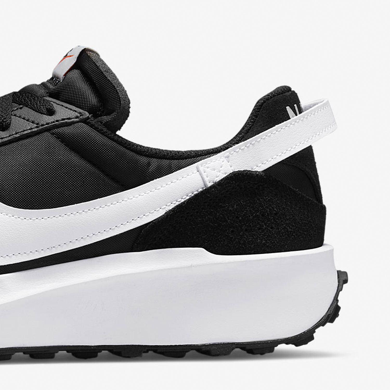 Nike Official Genuine Waffle D - огляд і ціна Men Shoes Official
